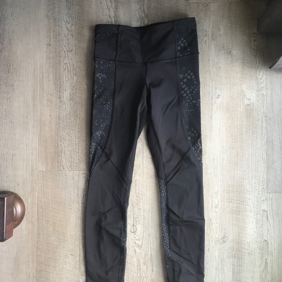 Lululemon | Mesh Leggings - Picture 2 of 3